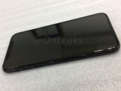 爆料大神首曬iPhone 8真機(jī)：全面屏+雙玻璃機(jī)身